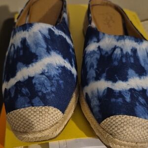 Crown Vintage Blue Tie-Dye Espadrilles